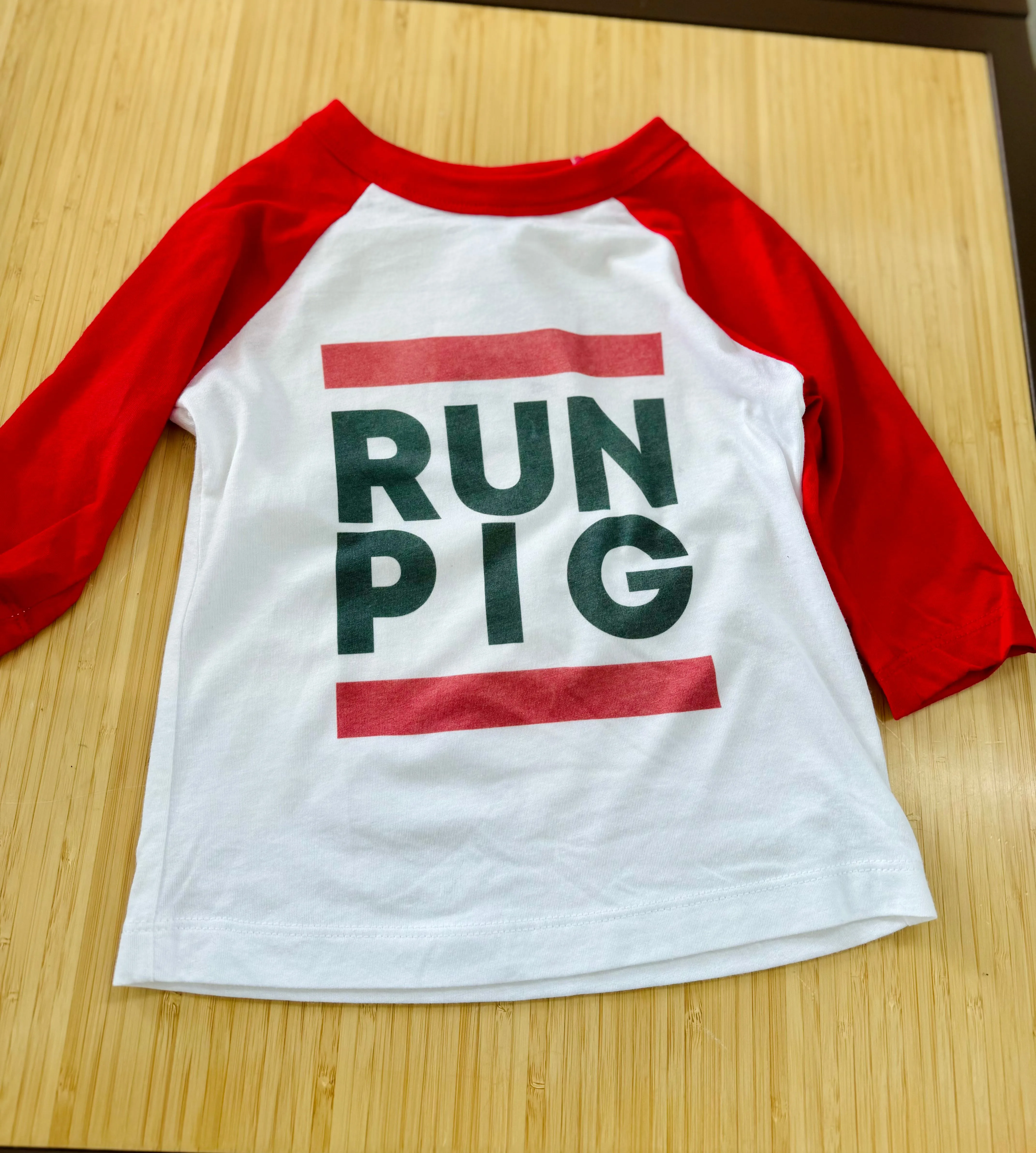 Toddler Razorback Tee | Run Pig Baseball Raglan Tee